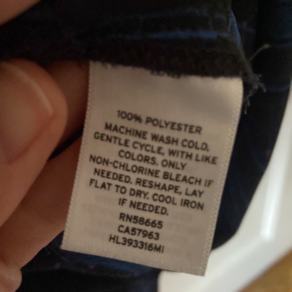 TROUVÉ front twist knot blouse; excellent used condition - Picture 6 of 6